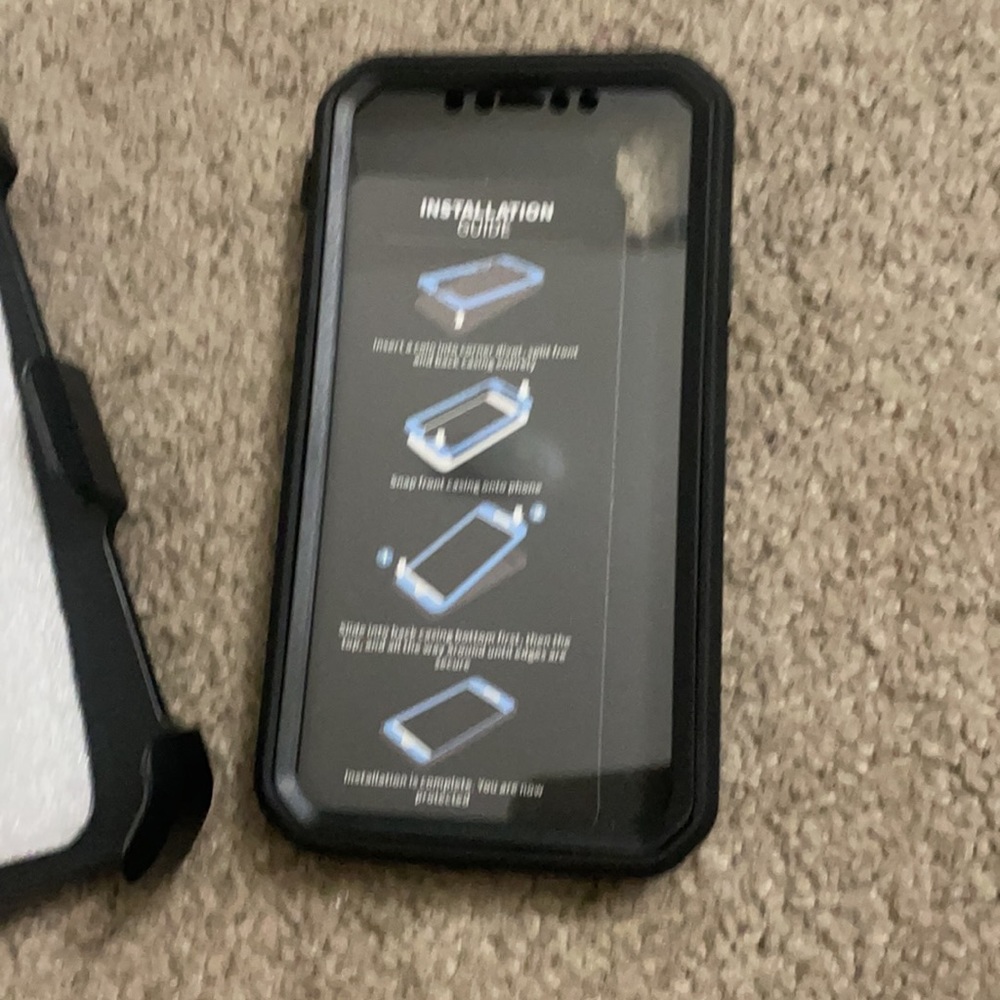 iPhone XR case - Picture 2 of 9